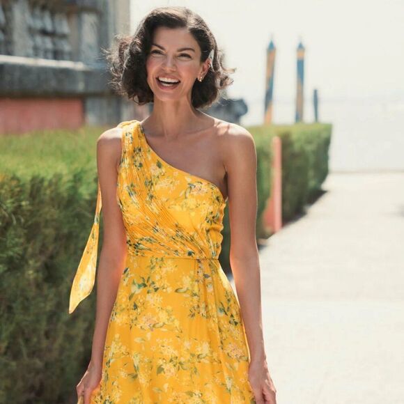 MAC DUGGAL Floral One Shoulder Bow Maxi In Yellow Multi (size 2) NWT - Picture 2 of 12